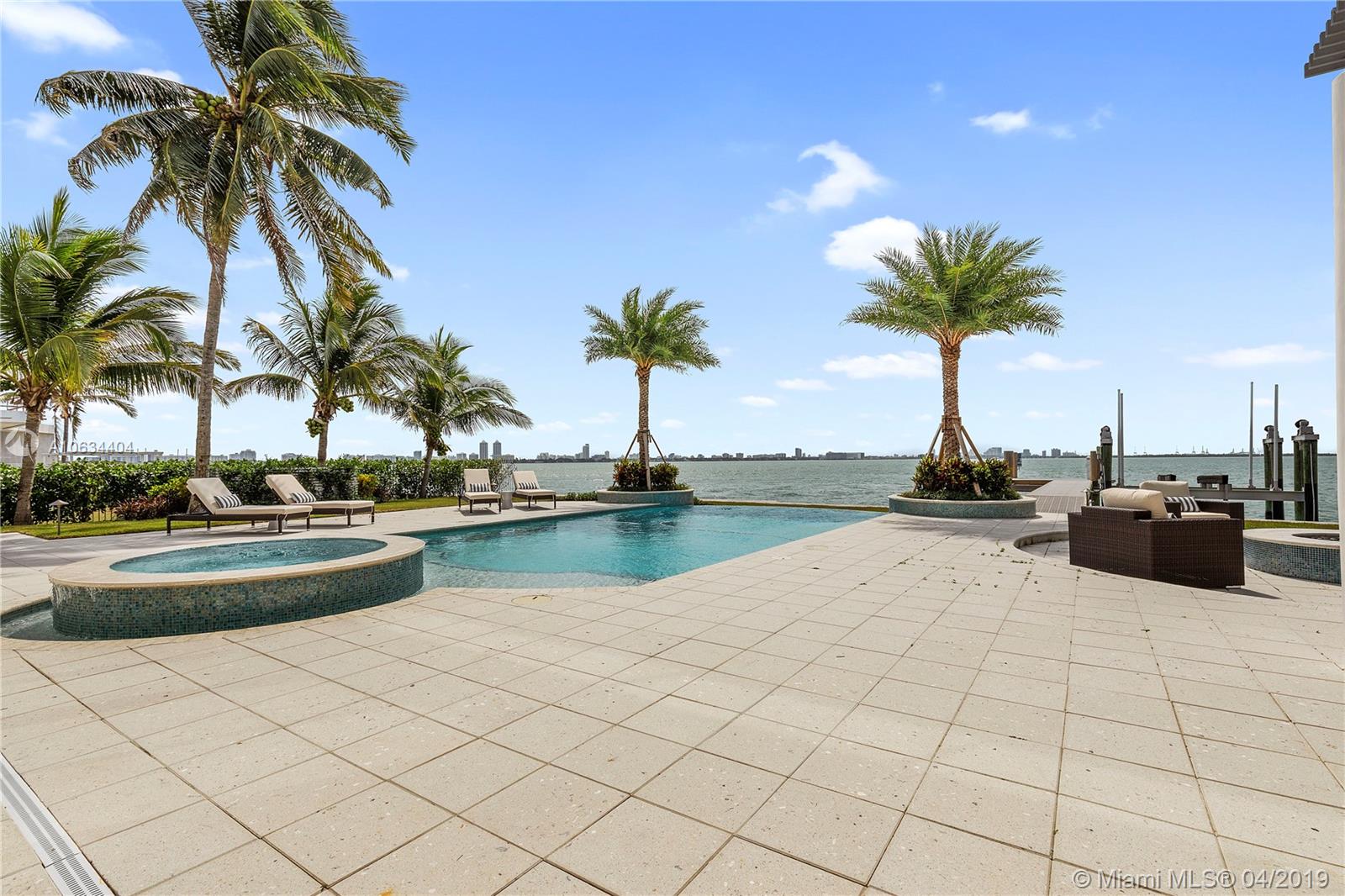 TREASURE ISLAND - Residential