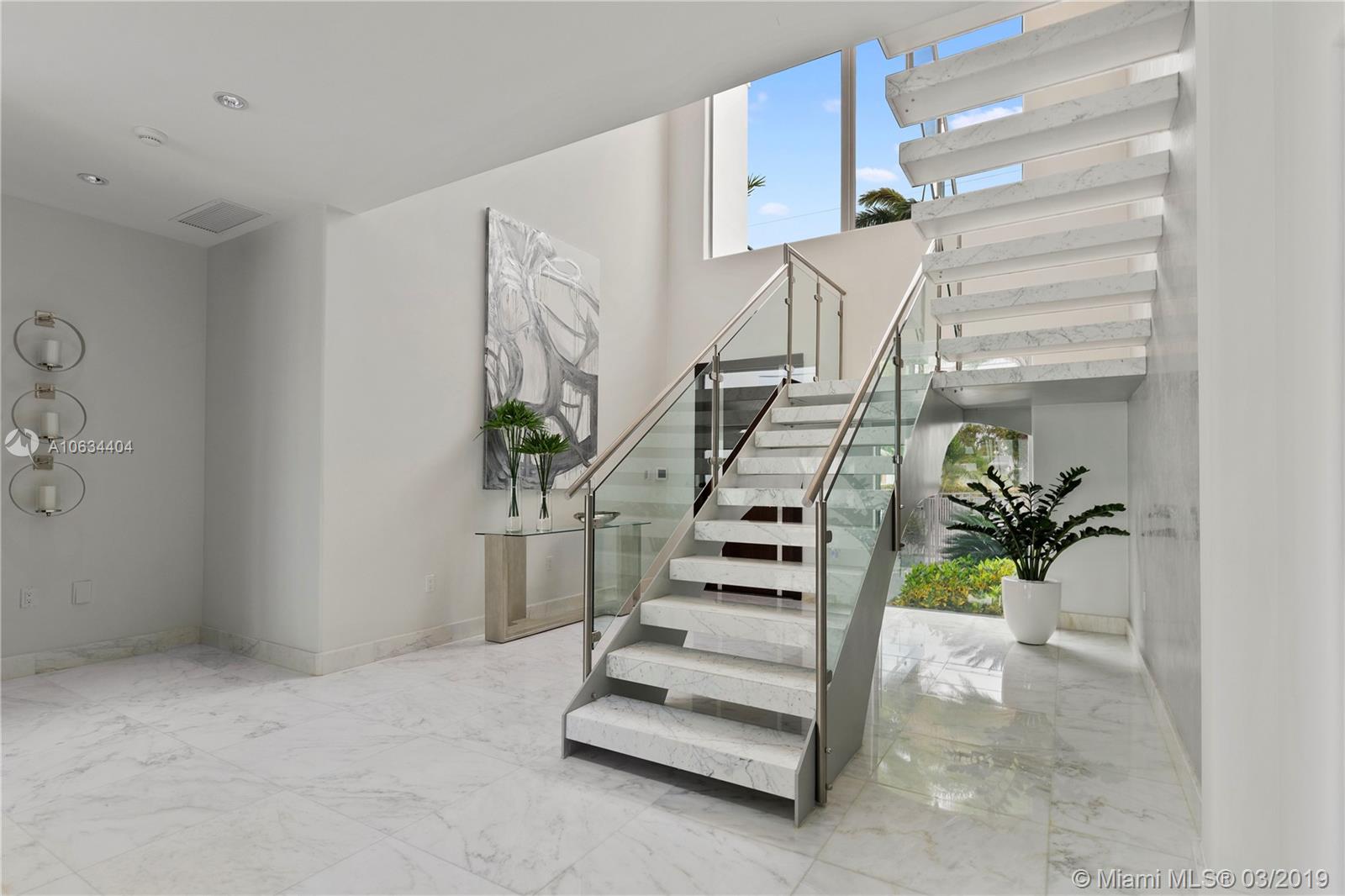 TREASURE ISLAND - Residential