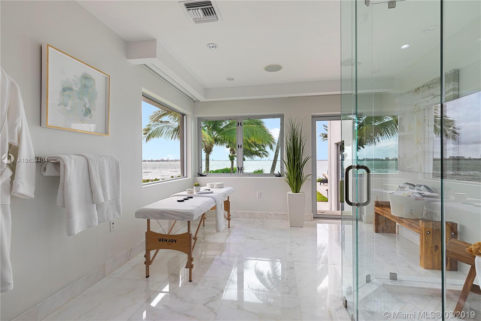 TREASURE ISLAND - Residential