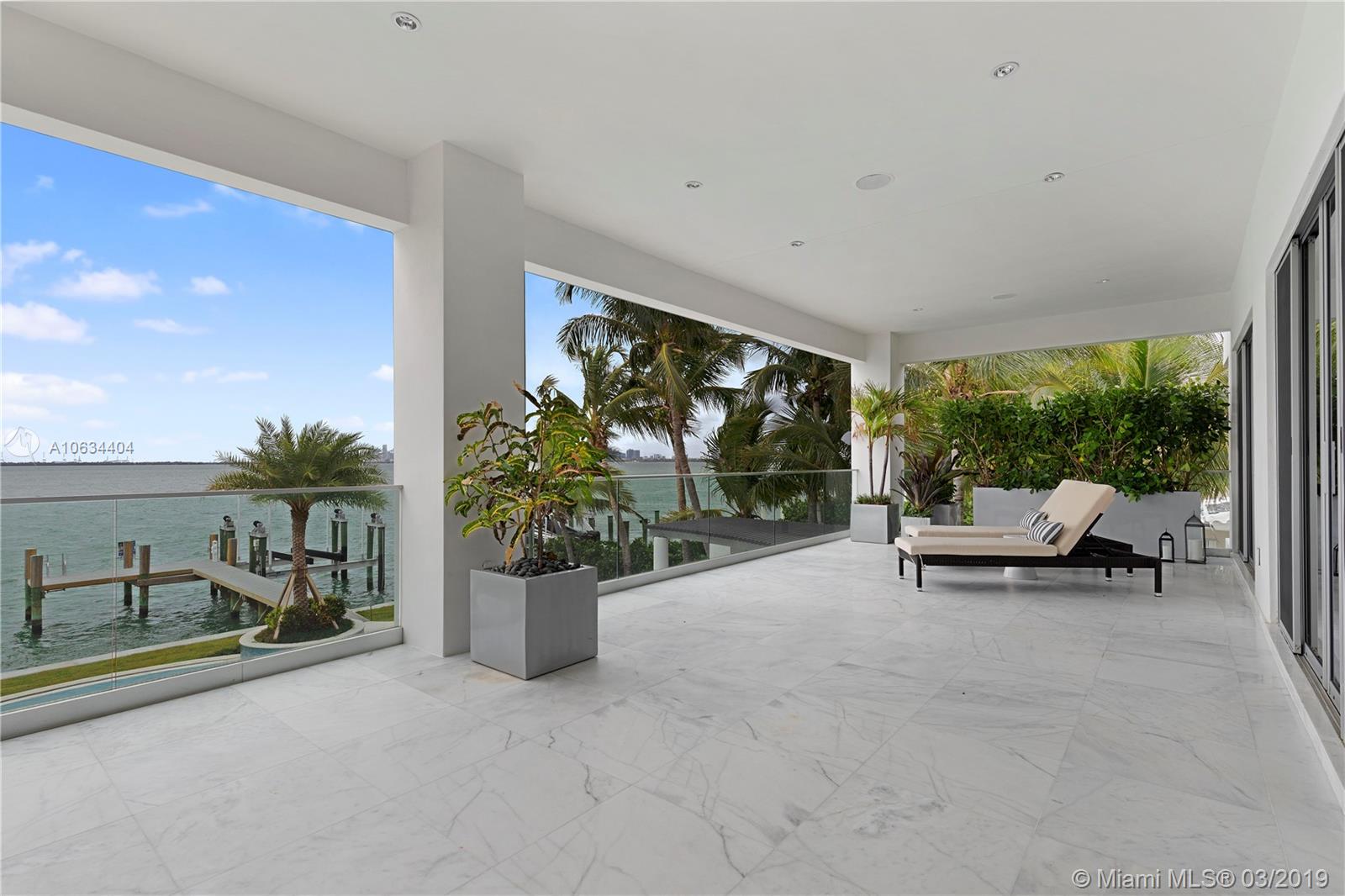 TREASURE ISLAND - Residential