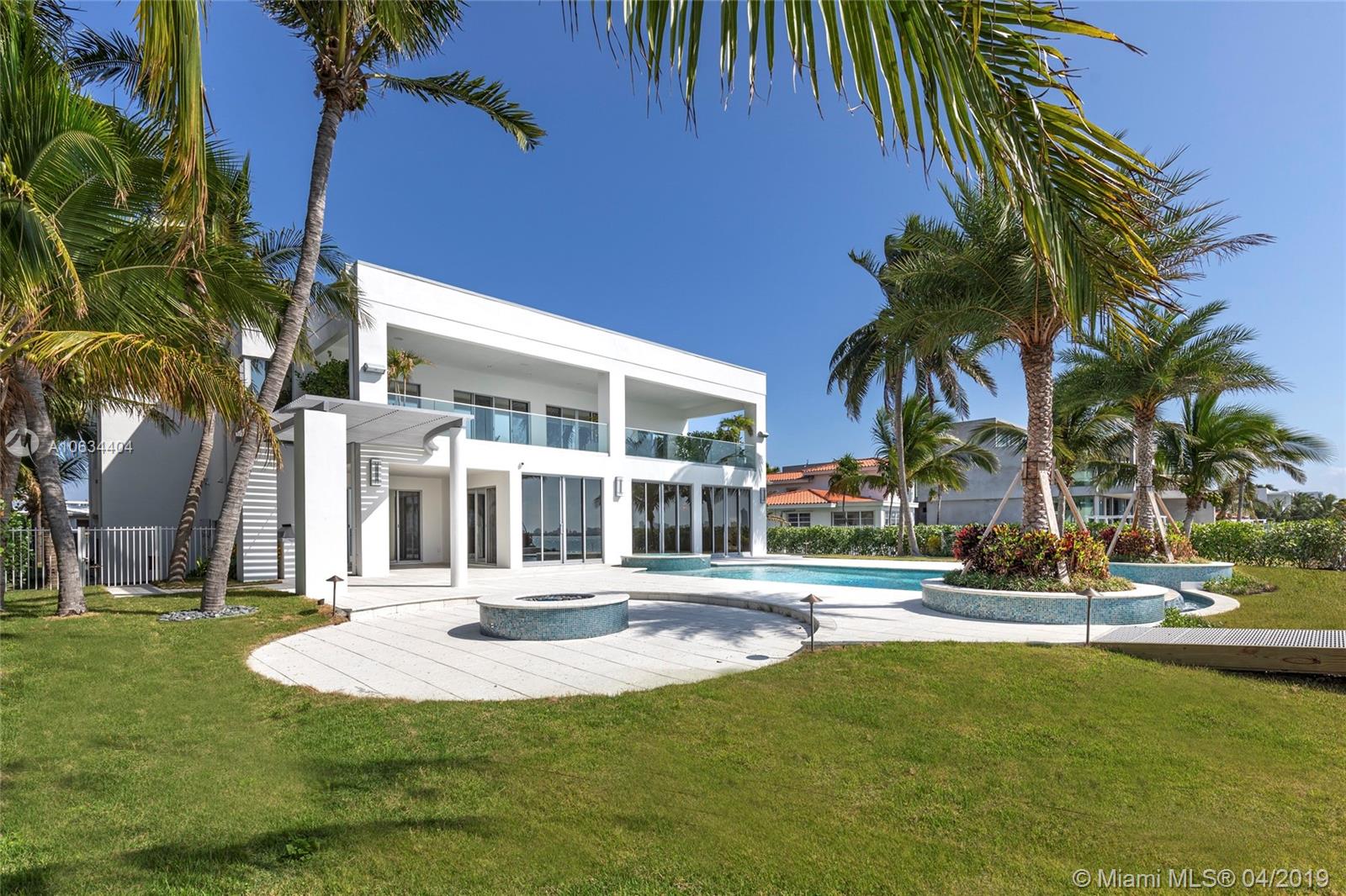 TREASURE ISLAND - Residential