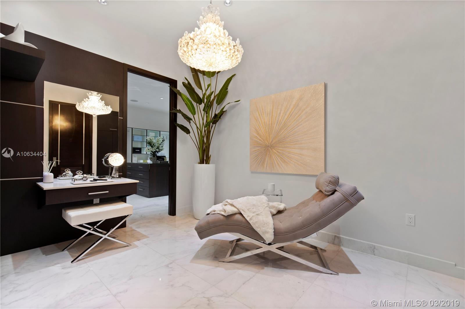 TREASURE ISLAND - Residential