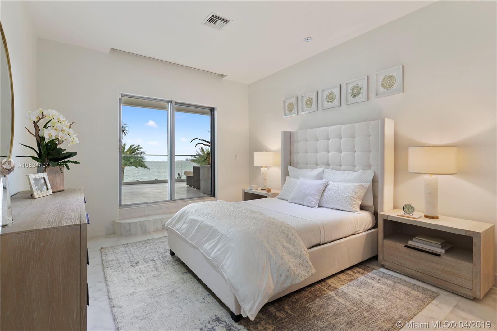 TREASURE ISLAND - Residential