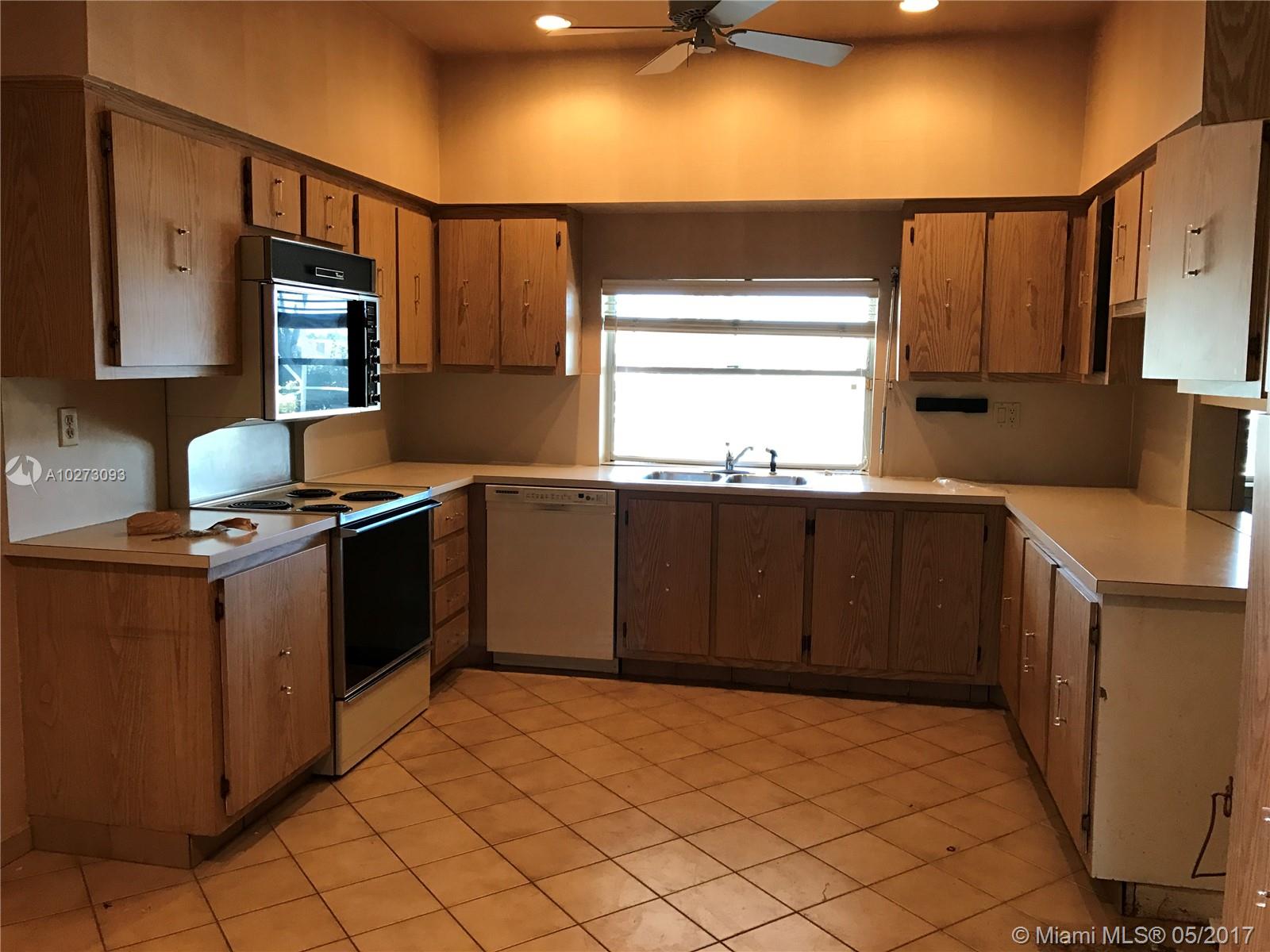 BONAVENTURE LAKES 3RD ADD - Residential