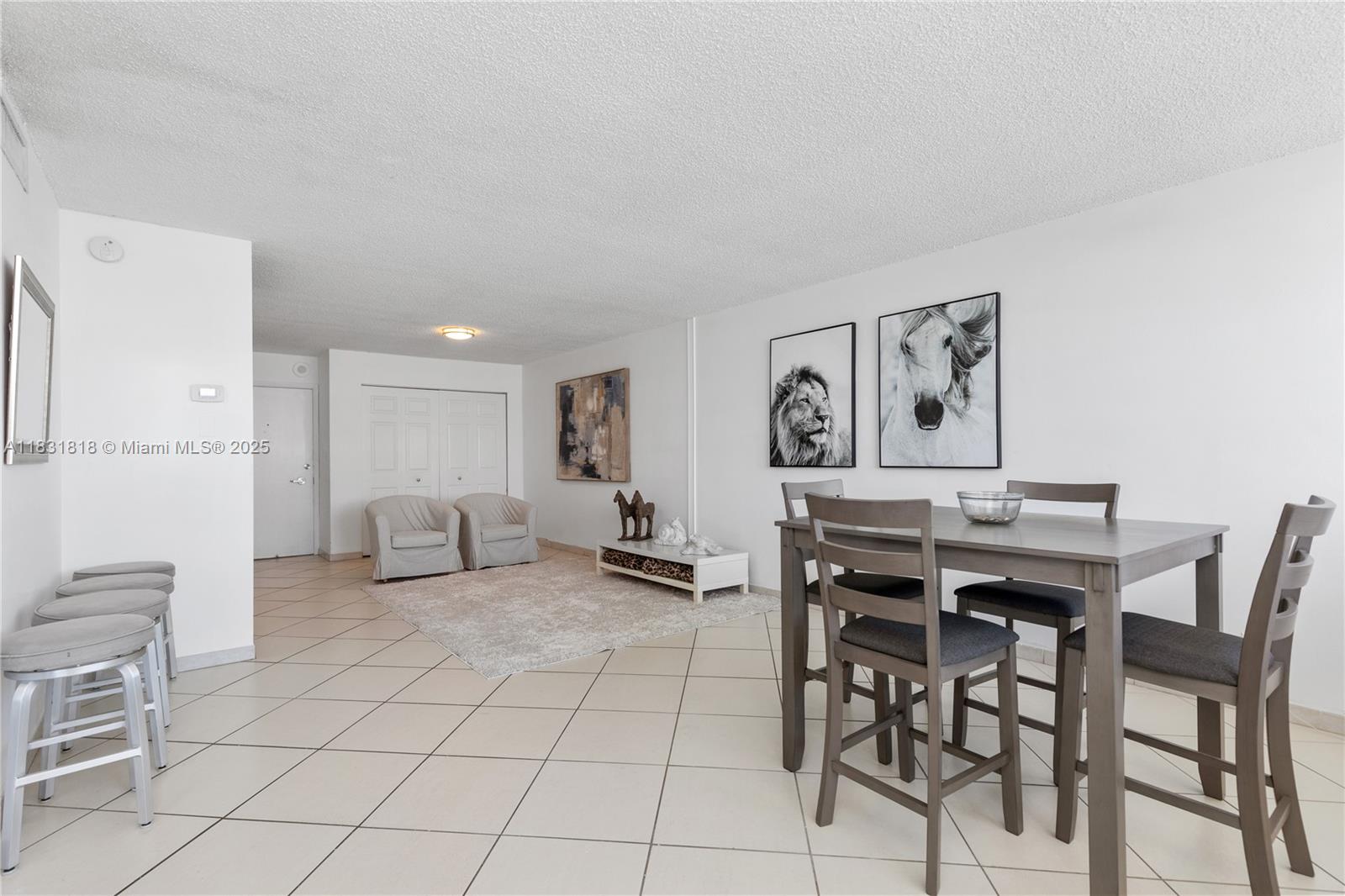 AQUASOL CONDO - Residential