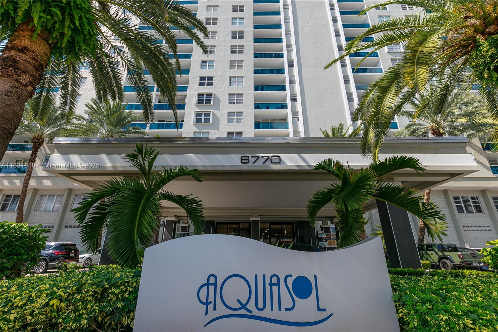 AQUASOL CONDO - Residential