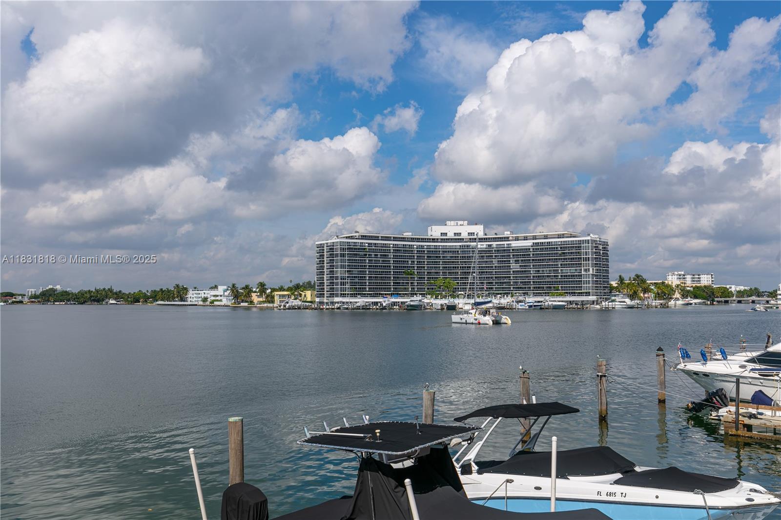 AQUASOL CONDO - Residential