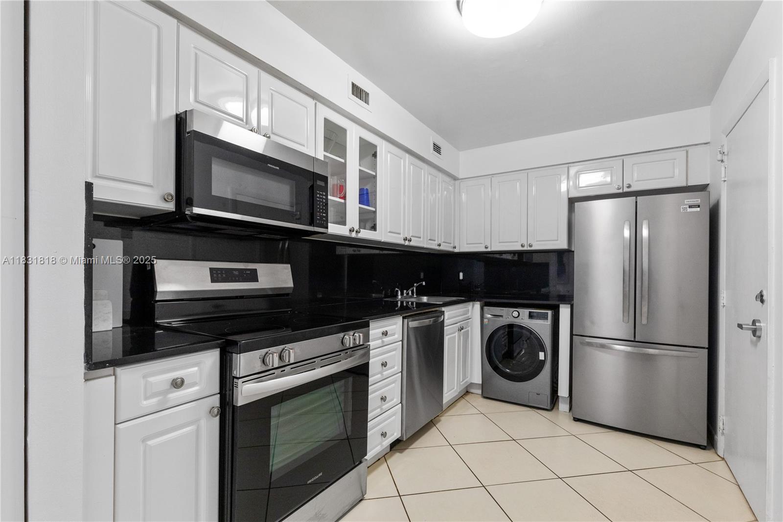 AQUASOL CONDO - Residential