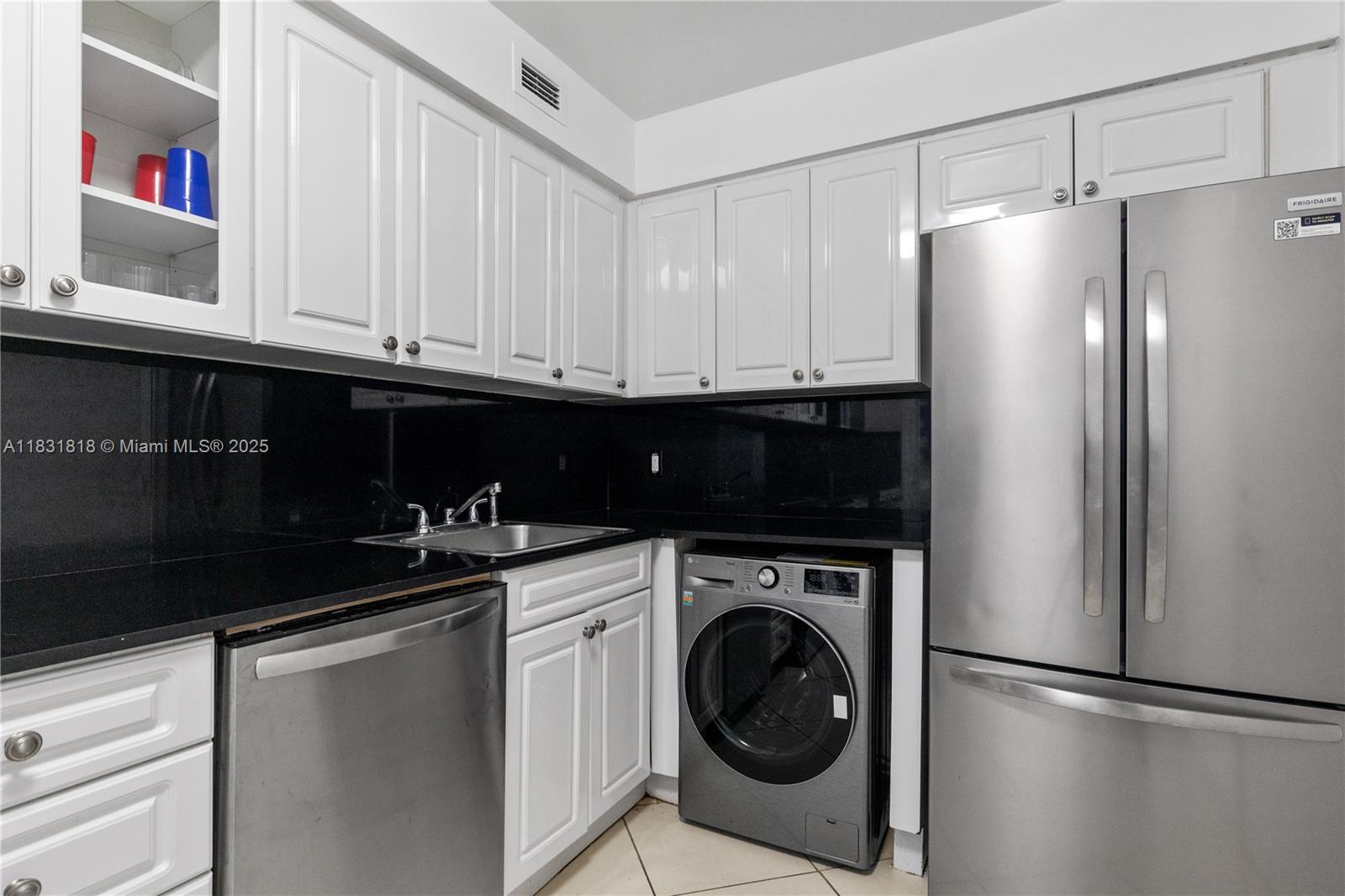 AQUASOL CONDO - Residential