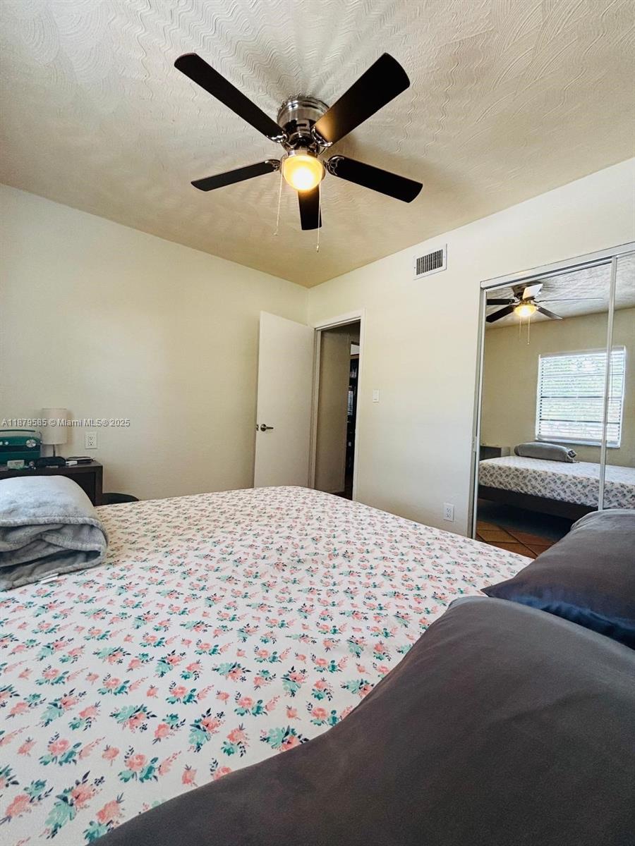 RIVERSIDE PARK - Residential Lease