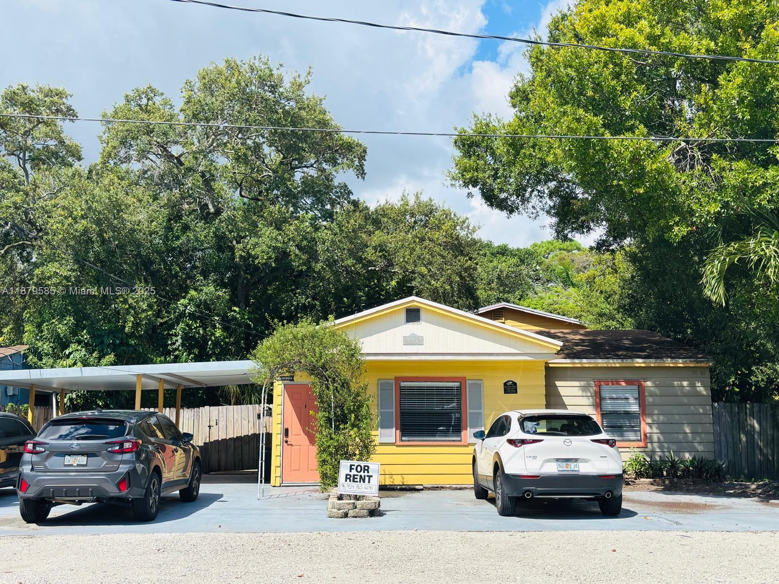 RIVERSIDE PARK - Residential Lease