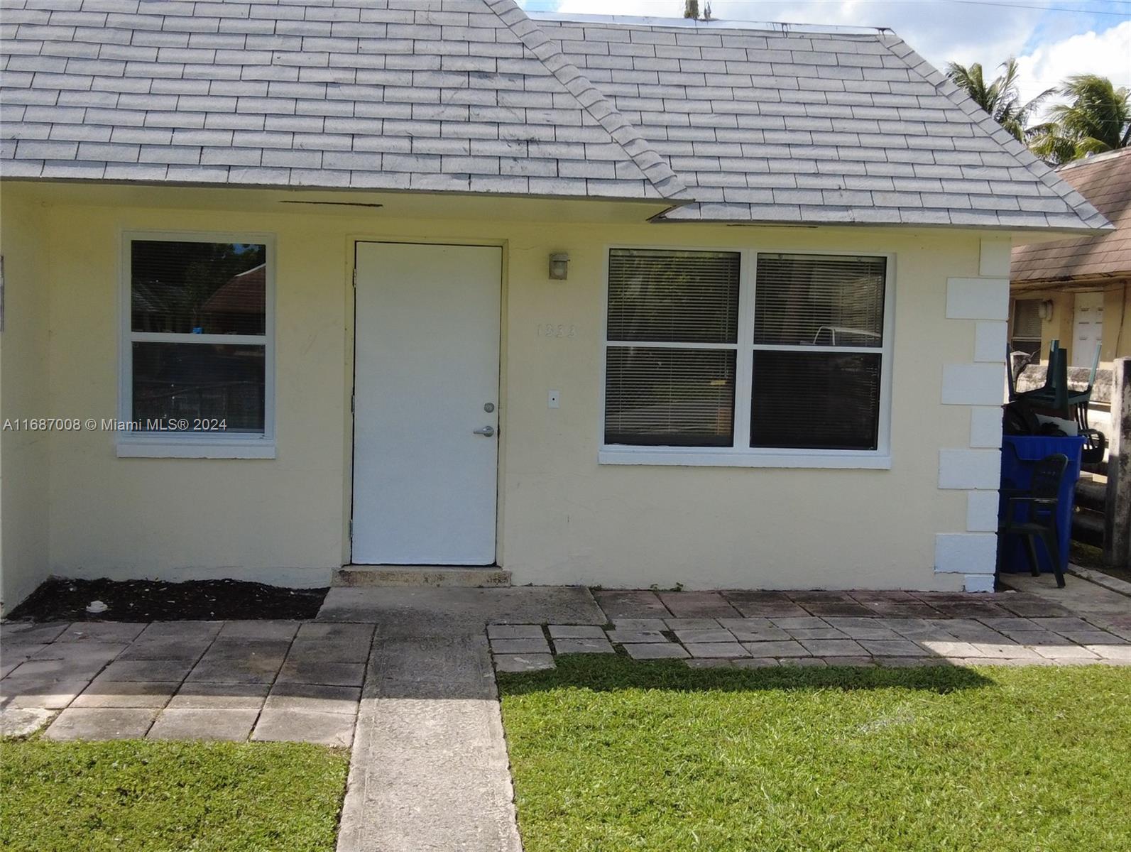 1333 Nw 8th Ave 1333, Fort Lauderdale, Broward County, Florida - 3 Bedrooms  
2 Bathrooms - 