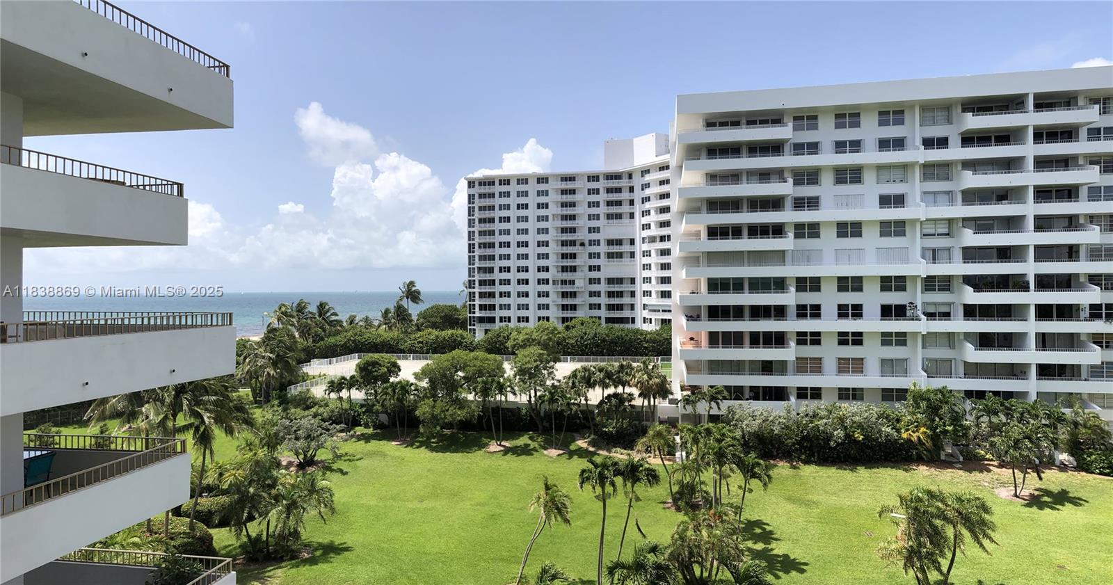Commodore Club East at KEY BISCAYNE. Very bright and spacious wo bedrooms, two bathrooms, ocean front with large around balcony. Open kitchen, impact windows, washer and dryer in the unit.
The building offers exclusive amenities including fitness center, pool, tennis courts, business center, 24-hour security, gated community, concierge,
Direct beach access with chairs and umbrella service. One of the few Unfurnished units available for annual lease.
Easy to show.
