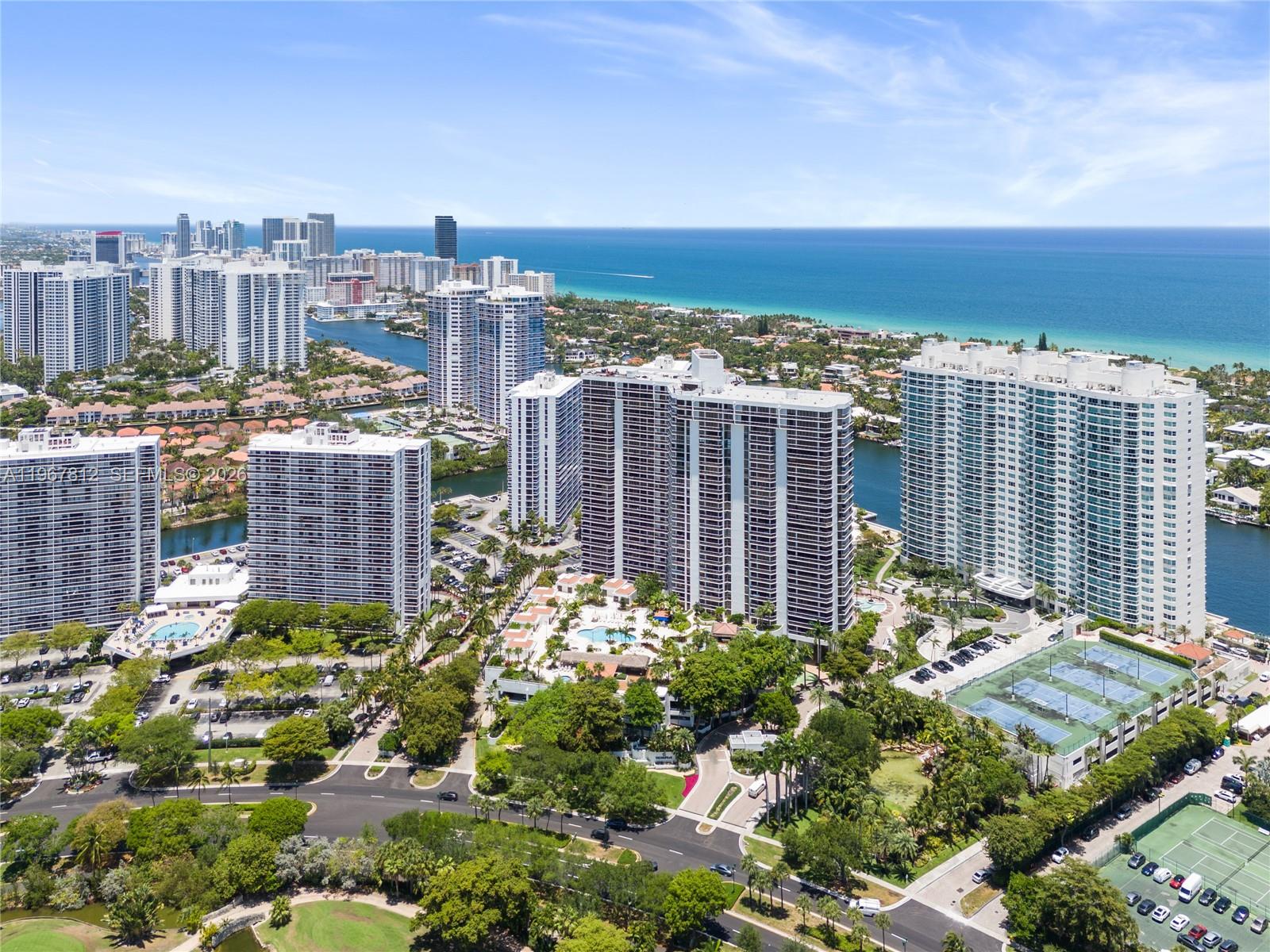 HAMPTONS WEST CONDO - Residential