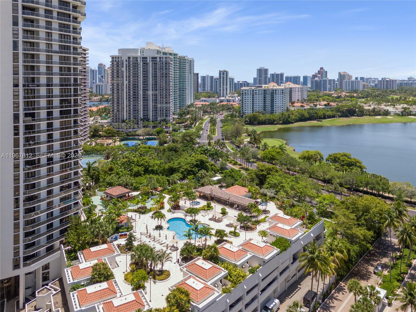 HAMPTONS WEST CONDO - Residential