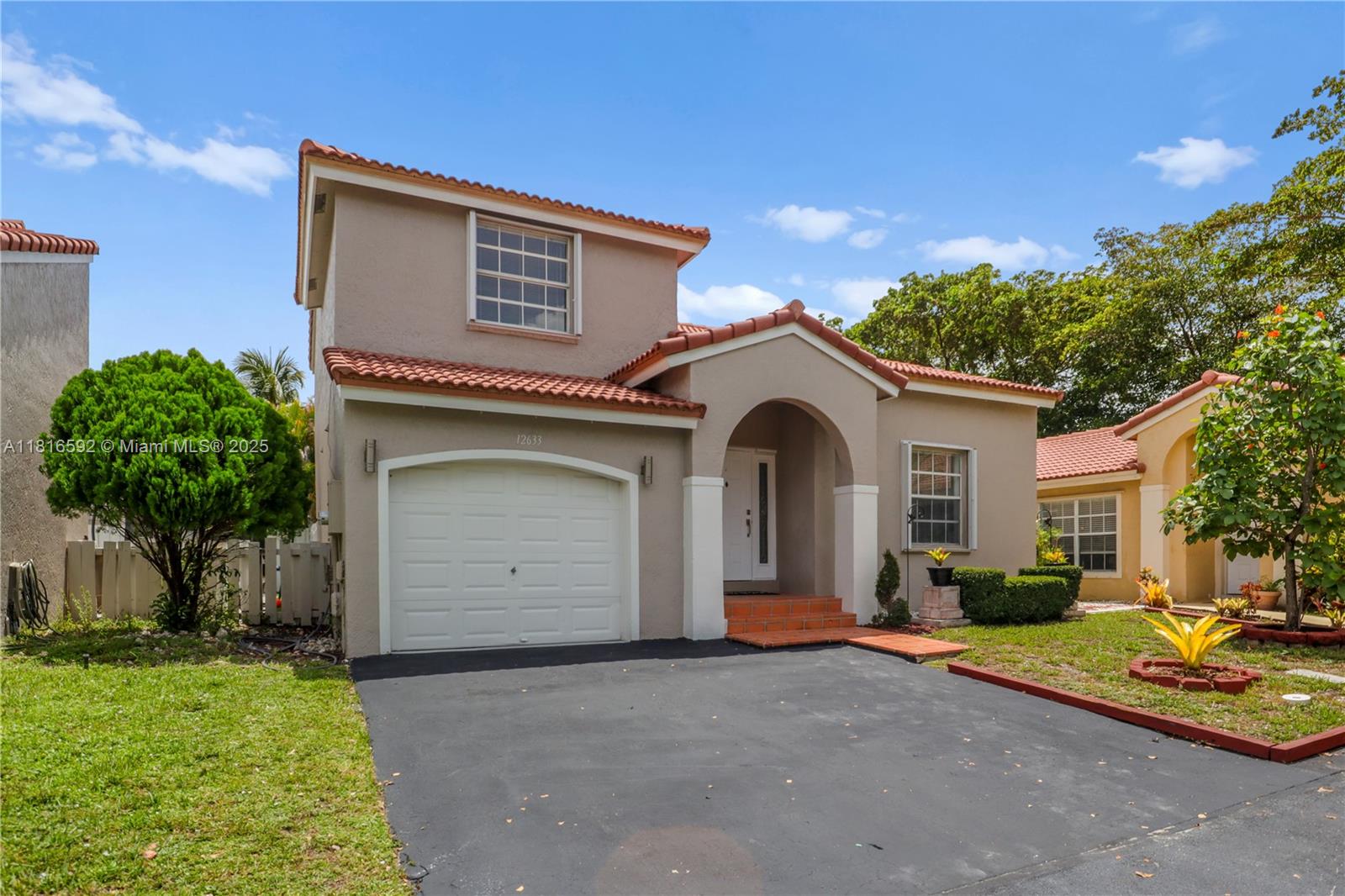 12633 Nw 12th Ct, Sunrise, Miami-Dade County, Florida - 3 Bedrooms  
3 Bathrooms - 