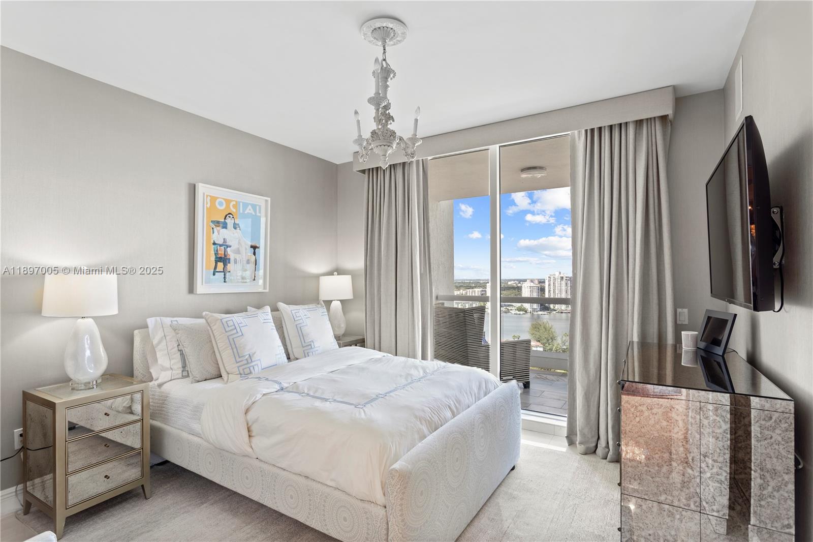 BELLAMARE @ WILLIAMS ISLA - Residential