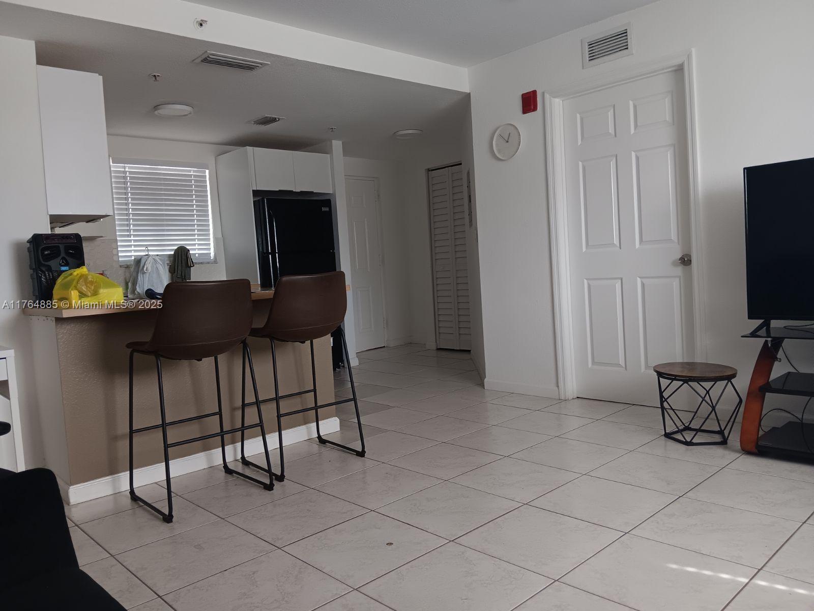 328 NW 12th Ave 10