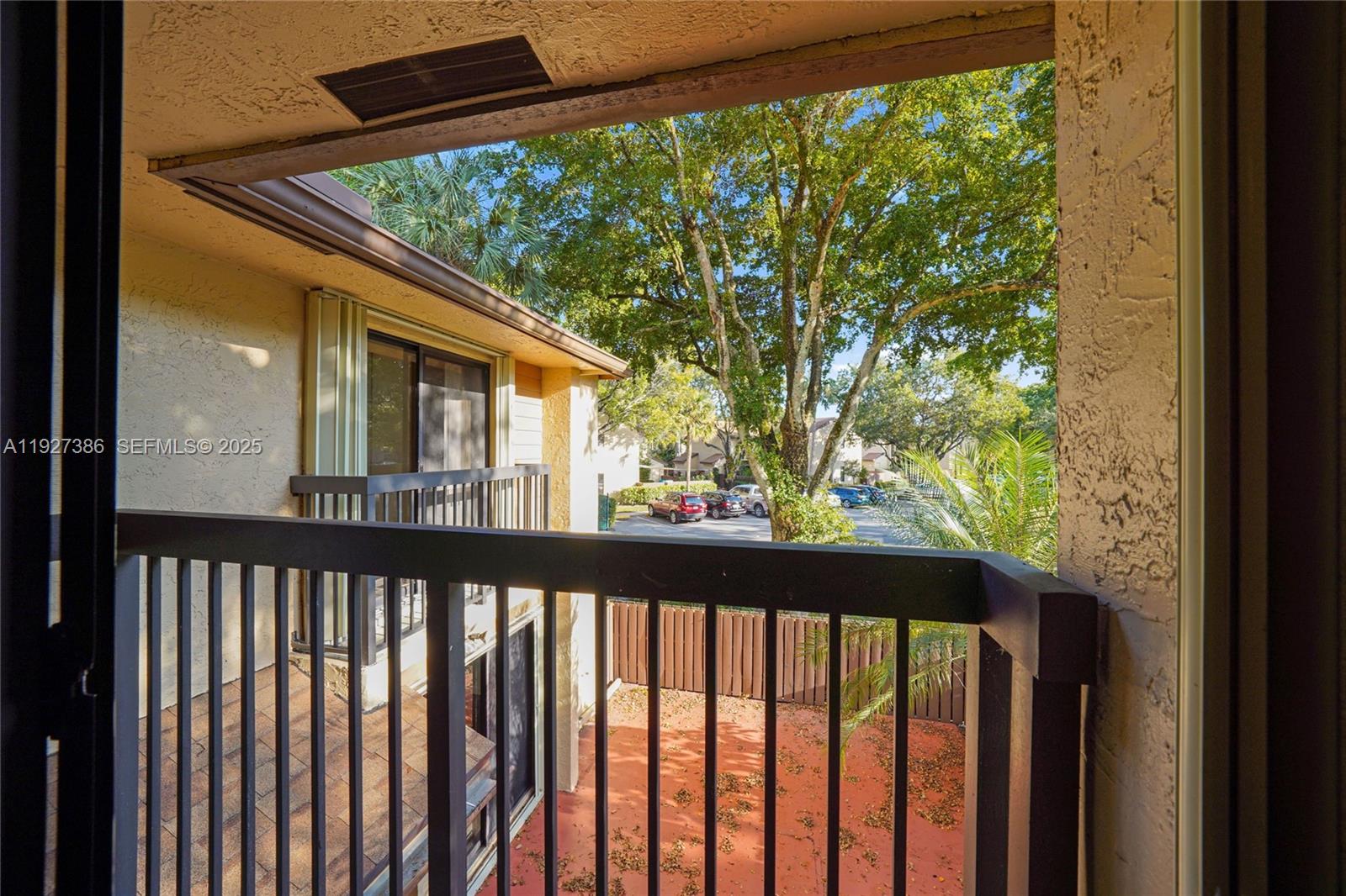 KARANDA VILLAGE III-B CON - Residential