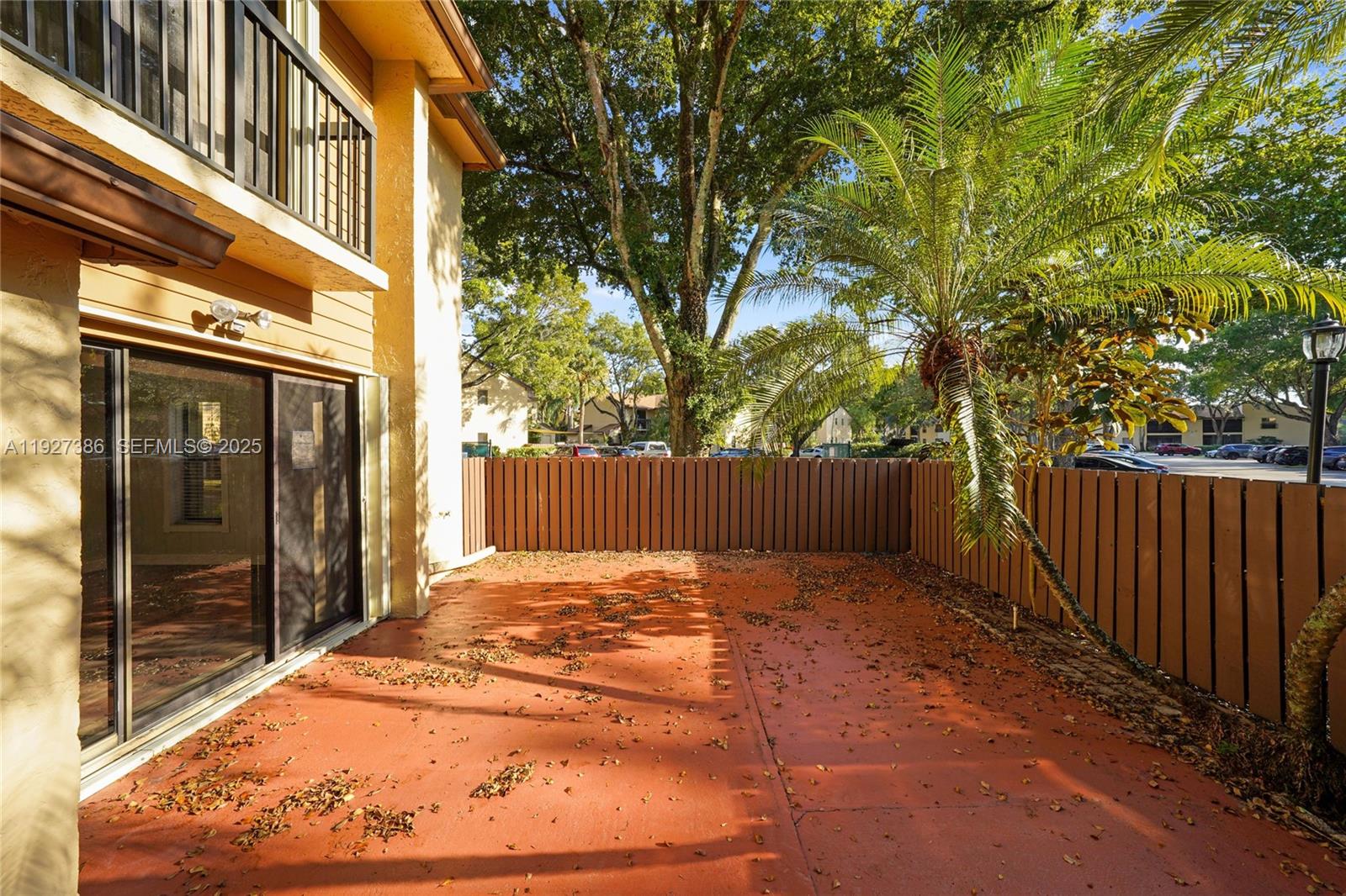 KARANDA VILLAGE III-B CON - Residential