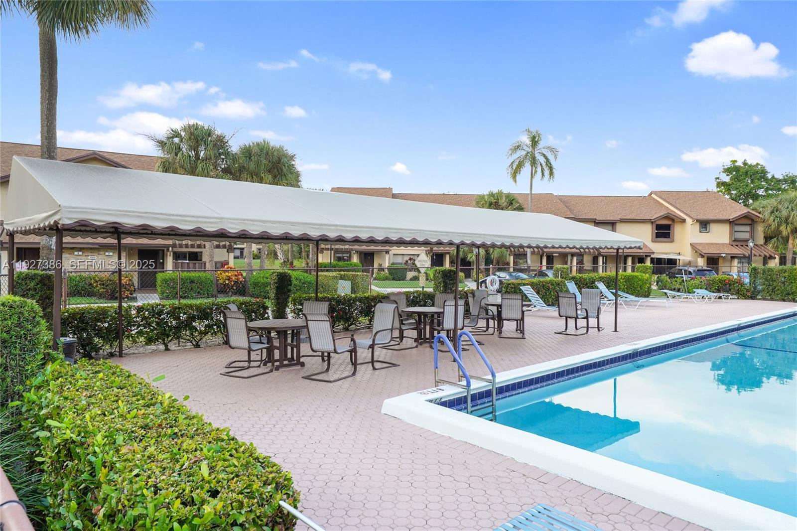 KARANDA VILLAGE III-B CON - Residential