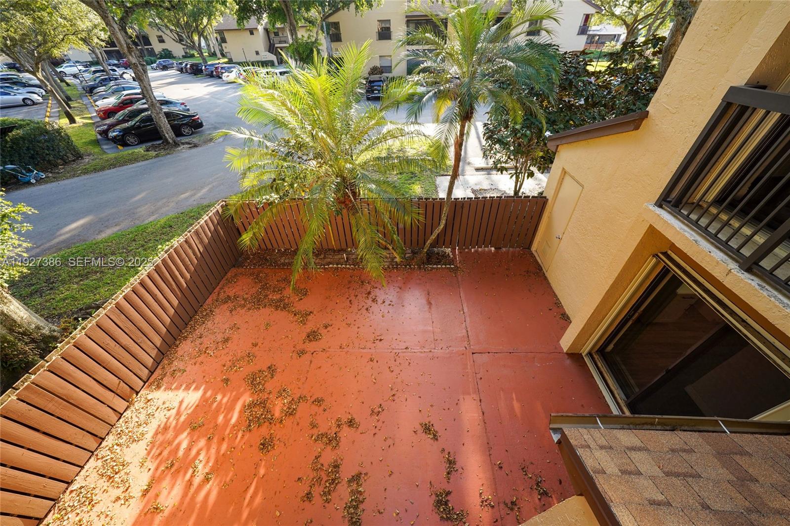 KARANDA VILLAGE III-B CON - Residential