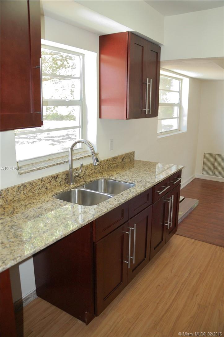 Fulford Highlands Add 01 - Residential Lease