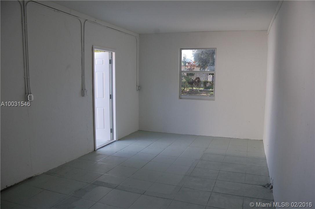 Fulford Highlands Add 01 - Residential Lease