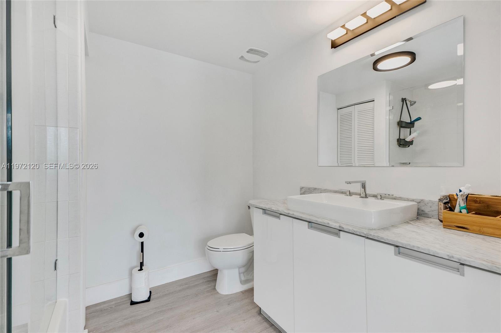 THE BRIDGEWATER CONDO - Residential