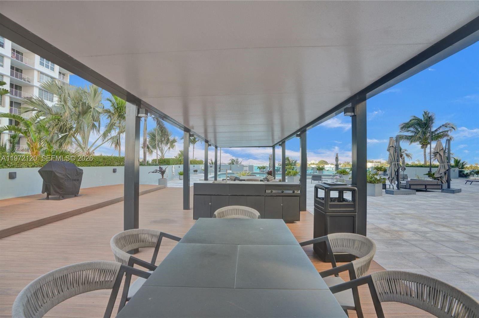 THE BRIDGEWATER CONDO - Residential