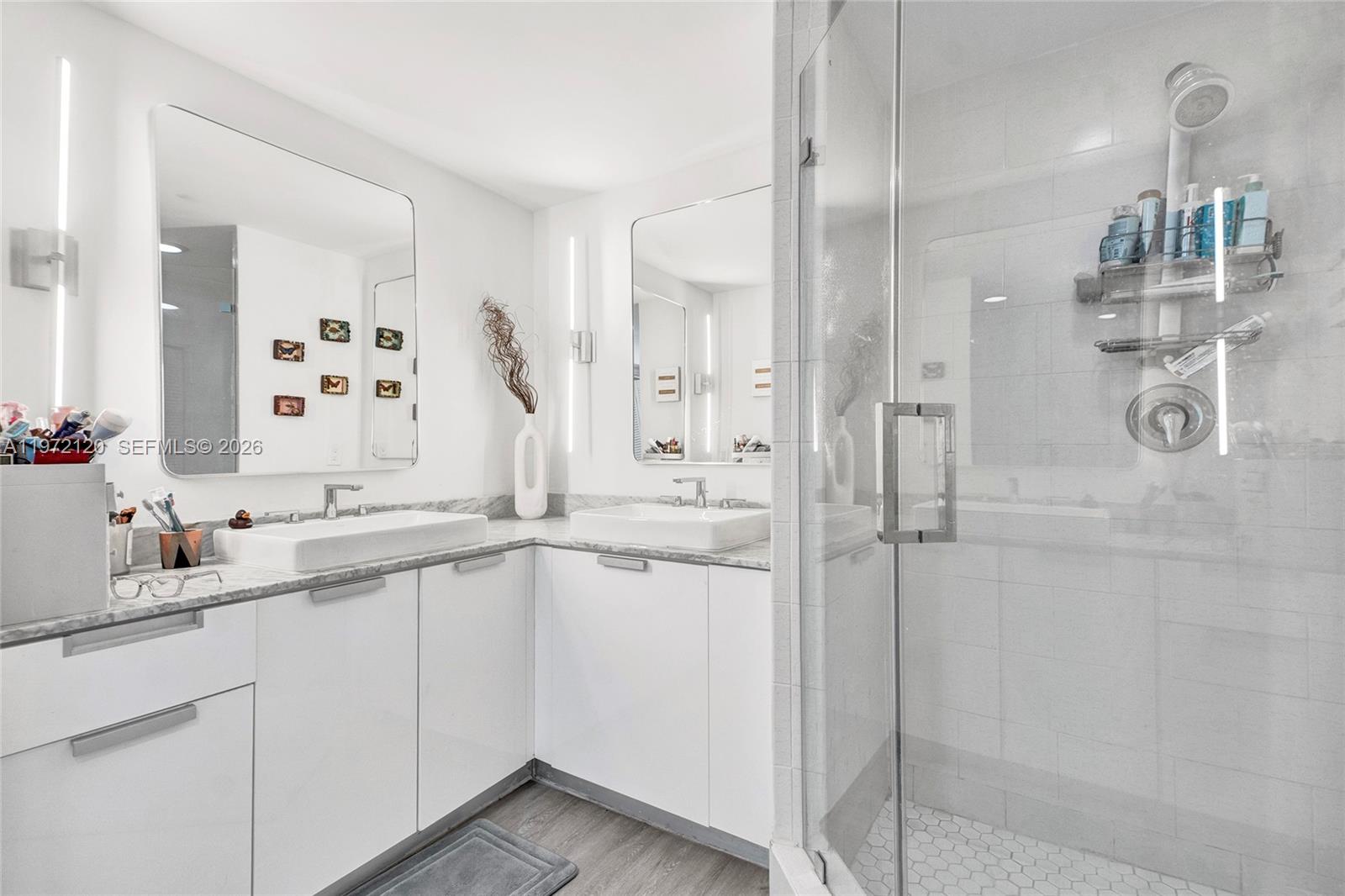 THE BRIDGEWATER CONDO - Residential