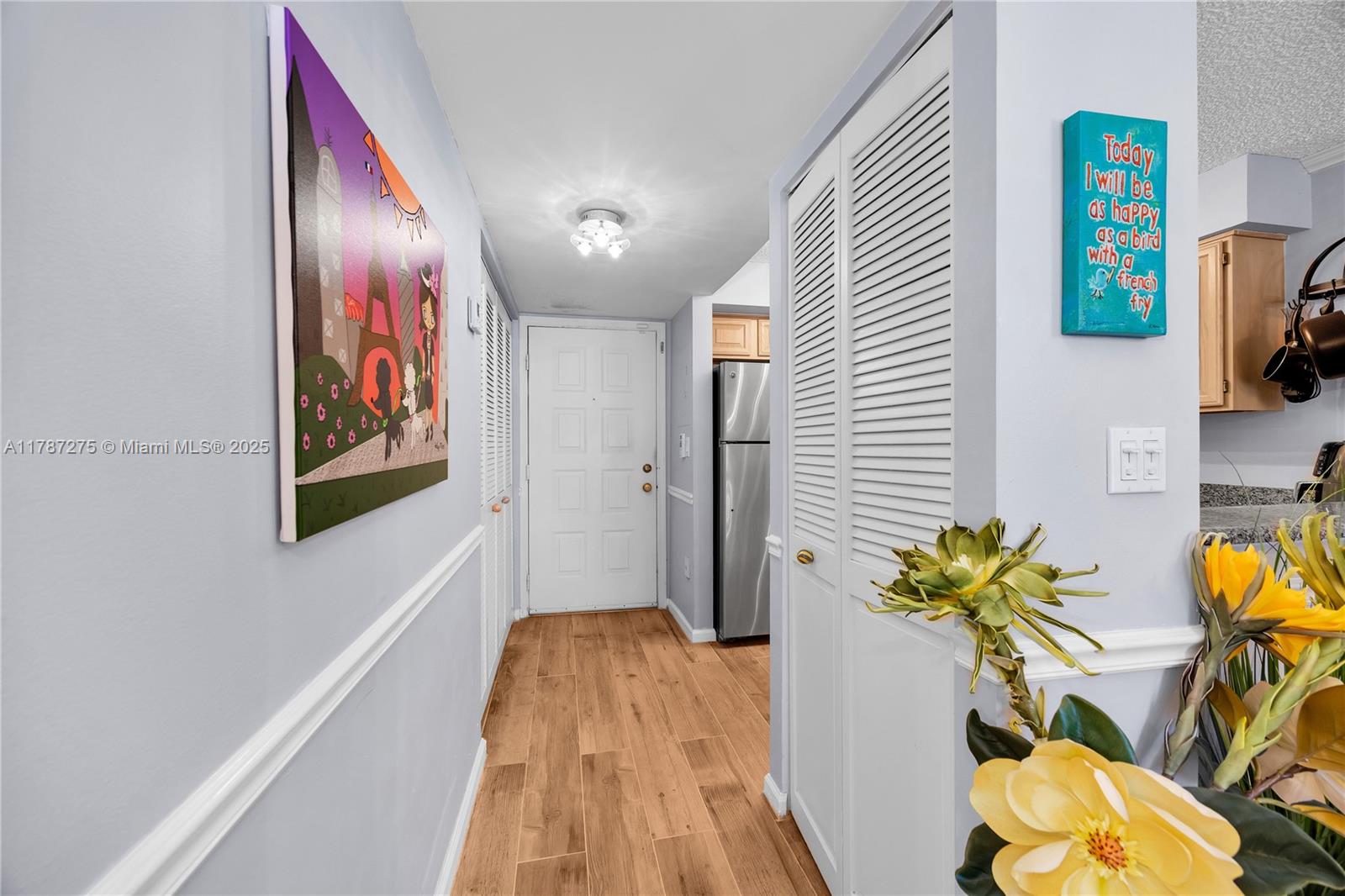 UNIVERSITY INN CONDO - Residential