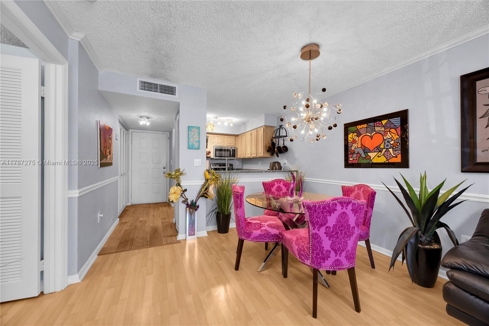 UNIVERSITY INN CONDO - Residential