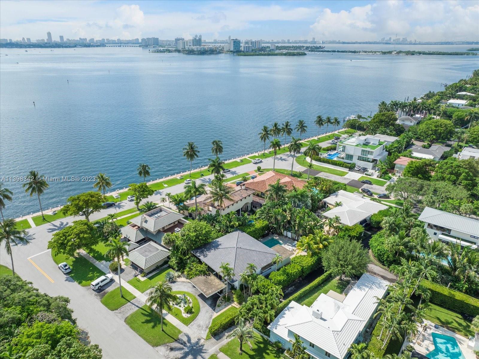 MIAMI SHORES SEC 3 - Residential