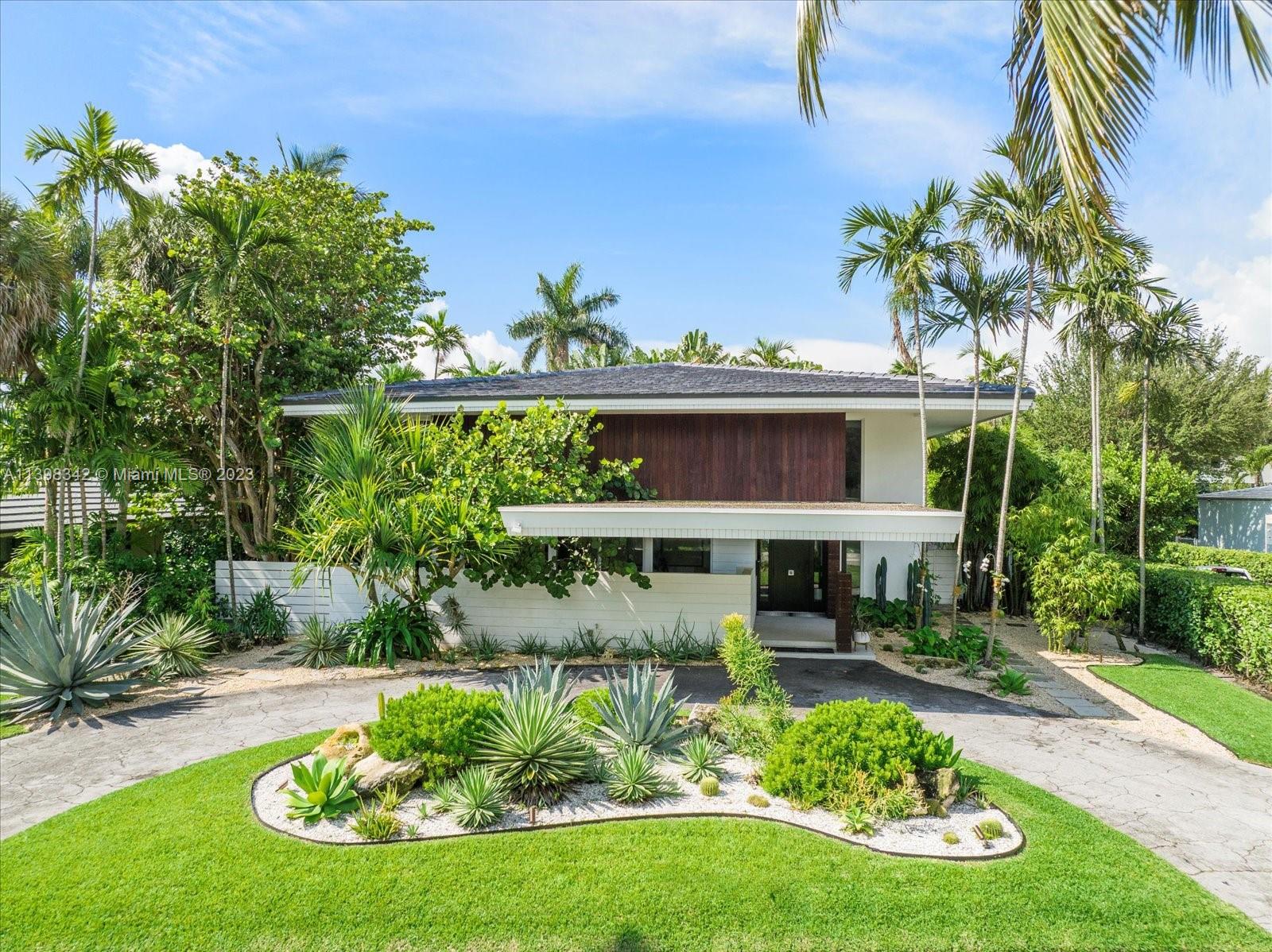 MIAMI SHORES SEC 3 - Residential