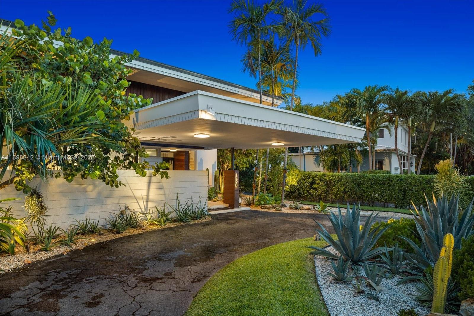 MIAMI SHORES SEC 3 - Residential