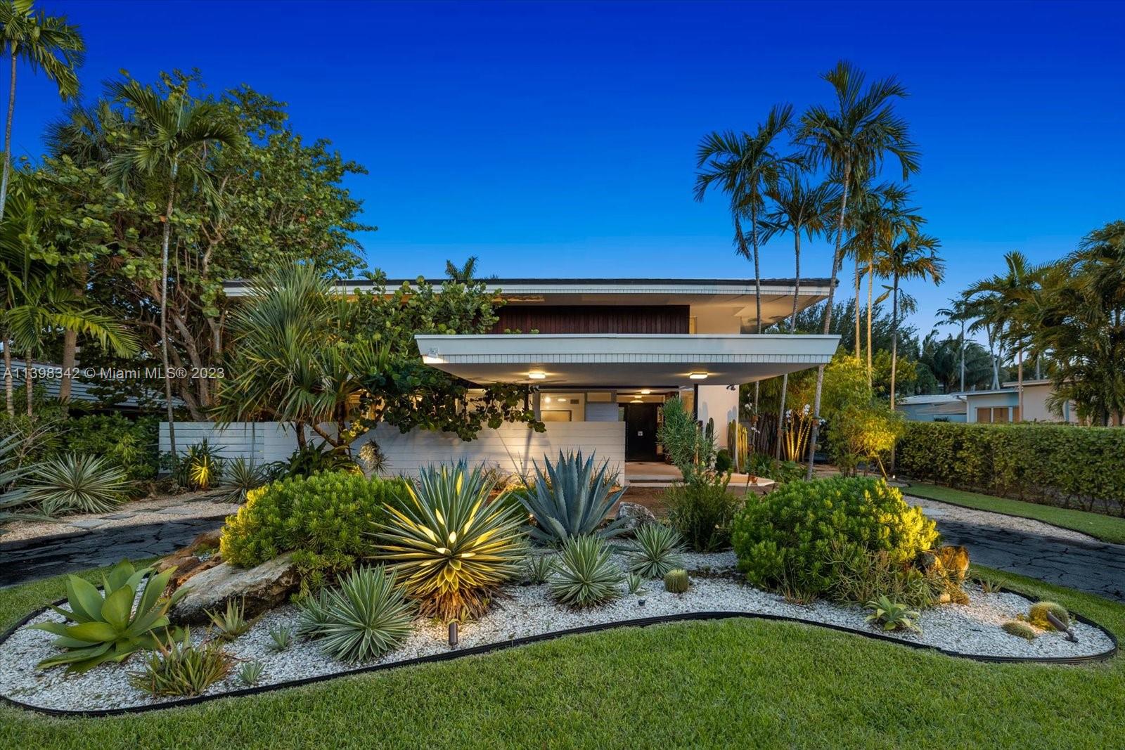 MIAMI SHORES SEC 3 - Residential