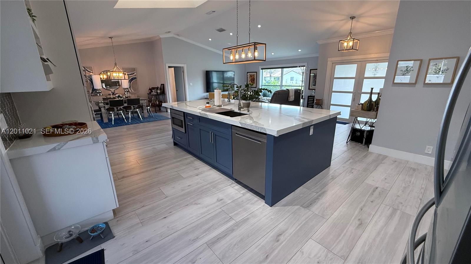 WESTBURY ESTATES - Residential