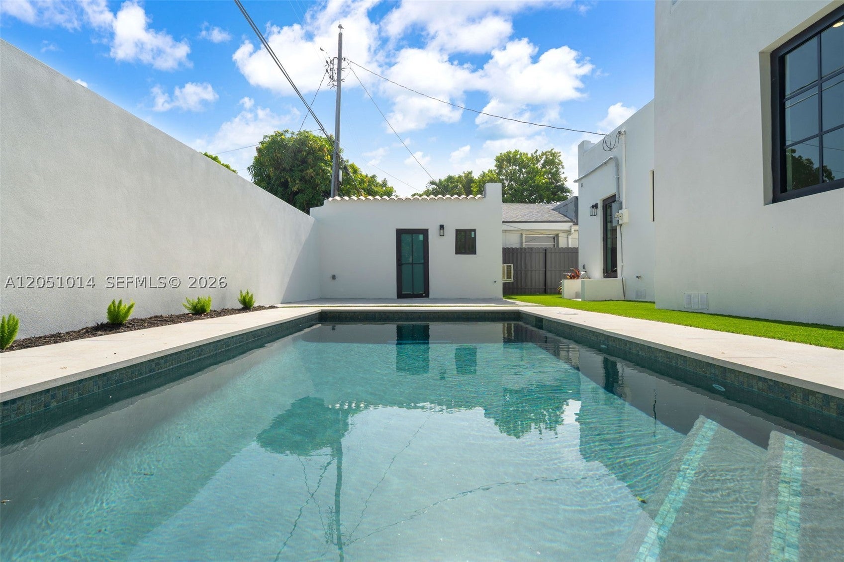 1760 SW 16th Ter
