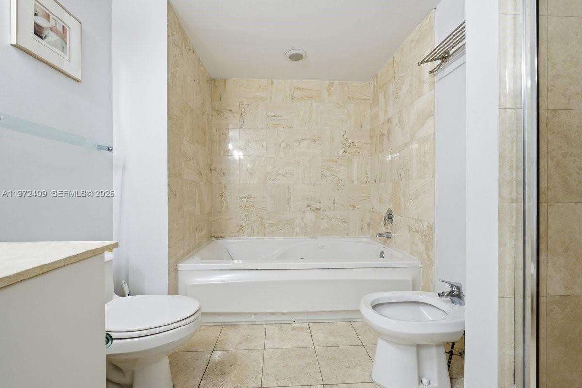 OCEAN POINT BEACH CLUB CO - Residential