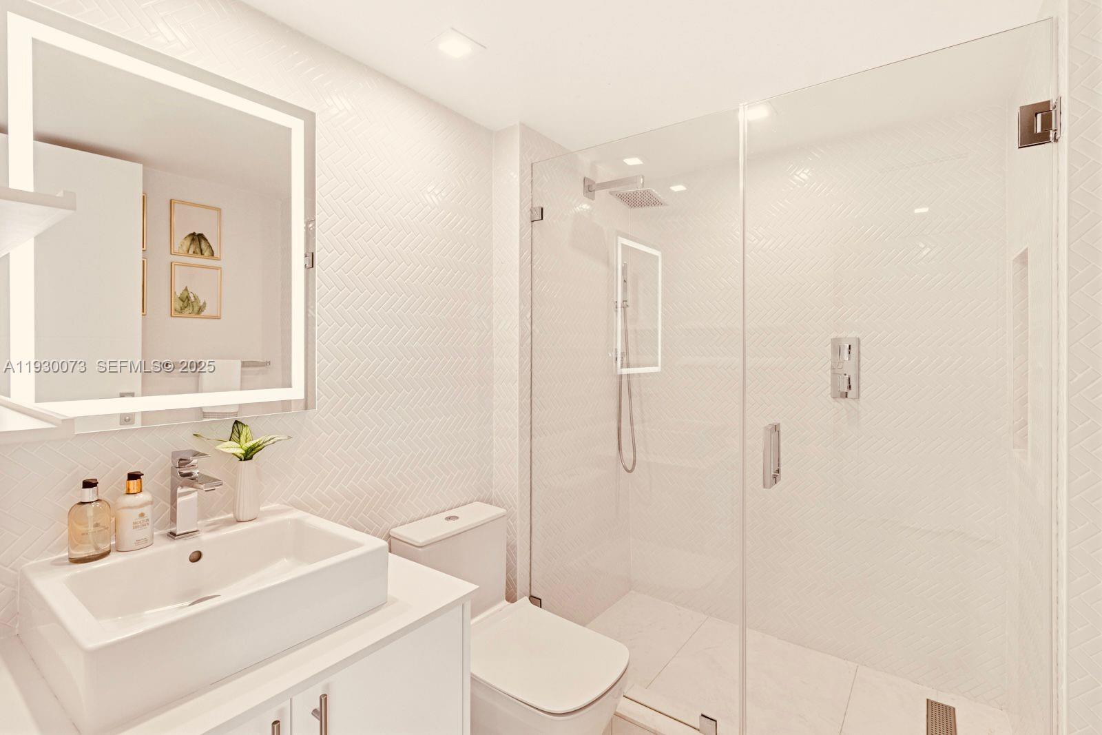 BRISTOL TOWER CONDO - Residential