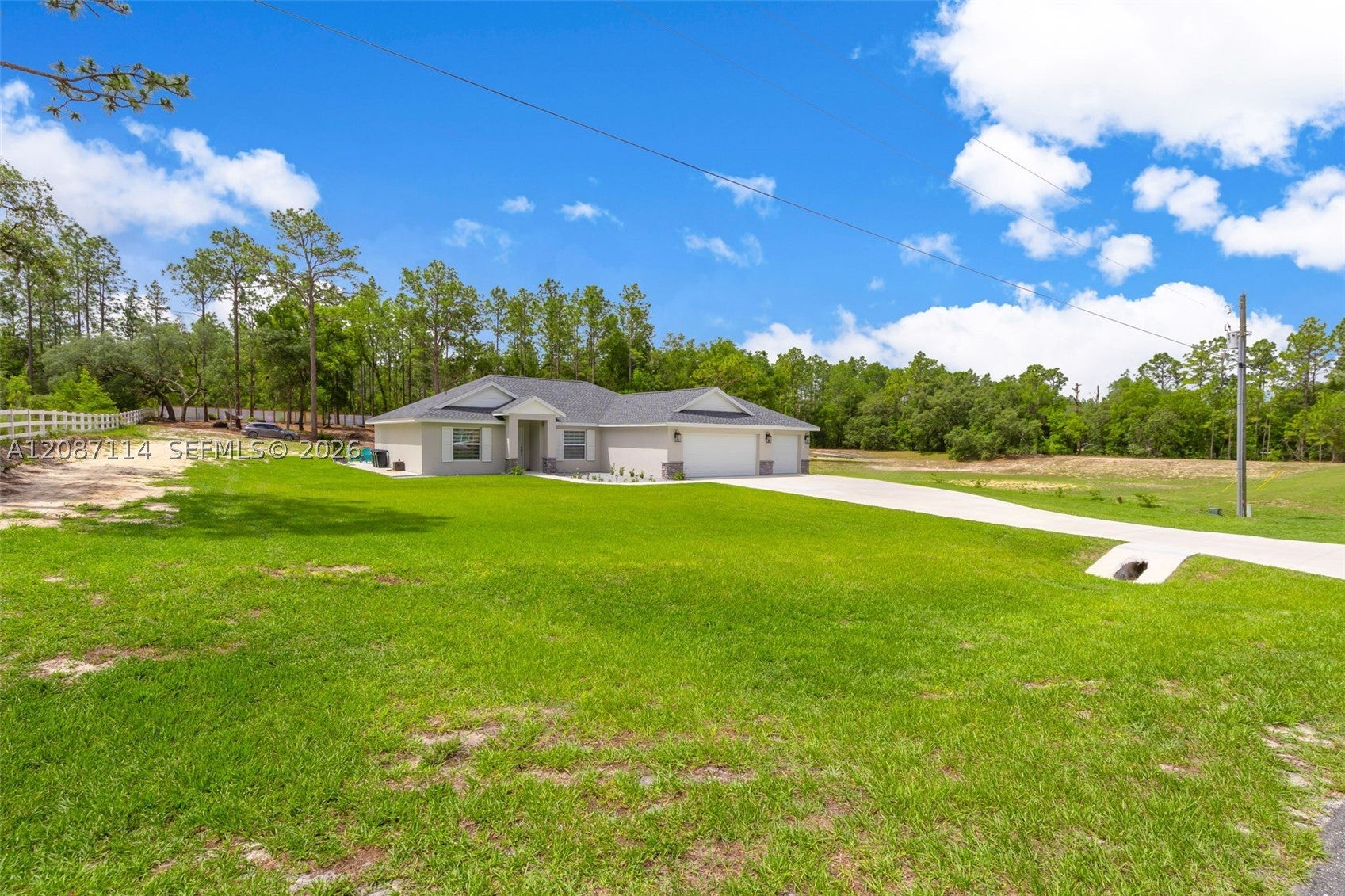 13822 SW 61 Pl Rd