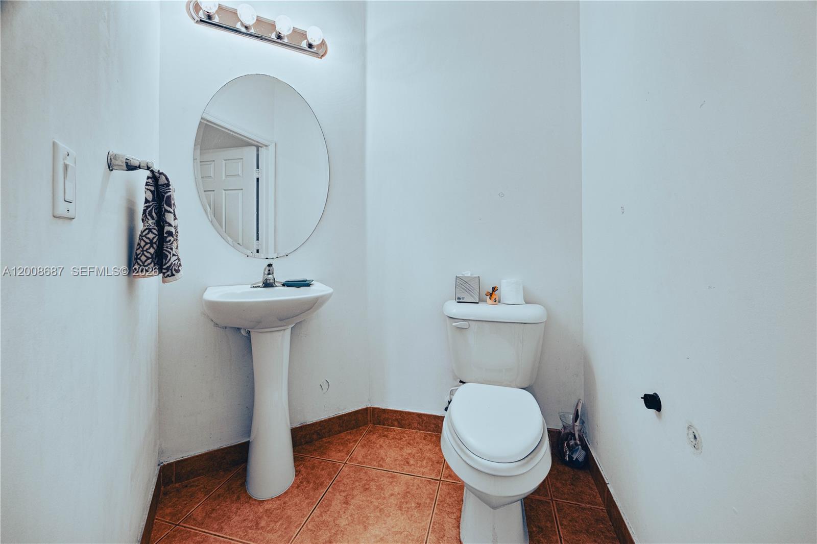 VILLAGE WALK - Residential