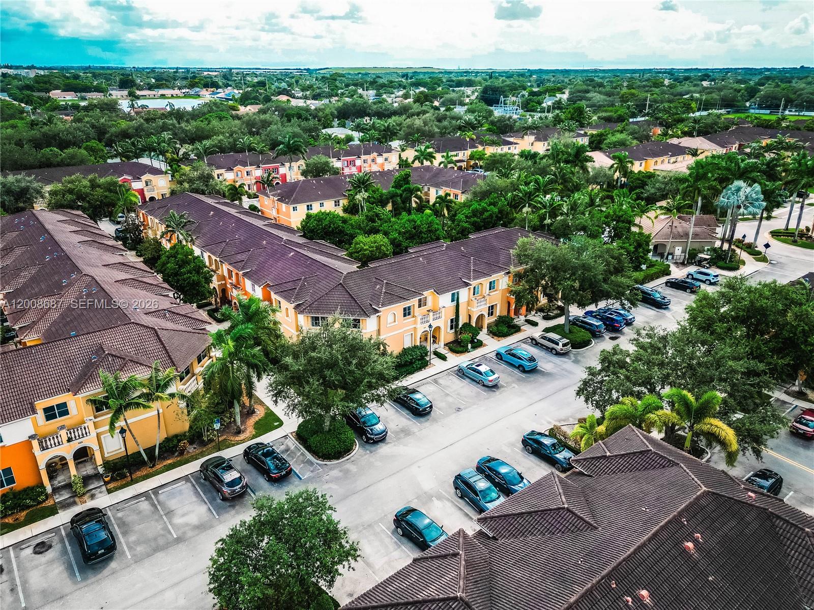 VILLAGE WALK - Residential