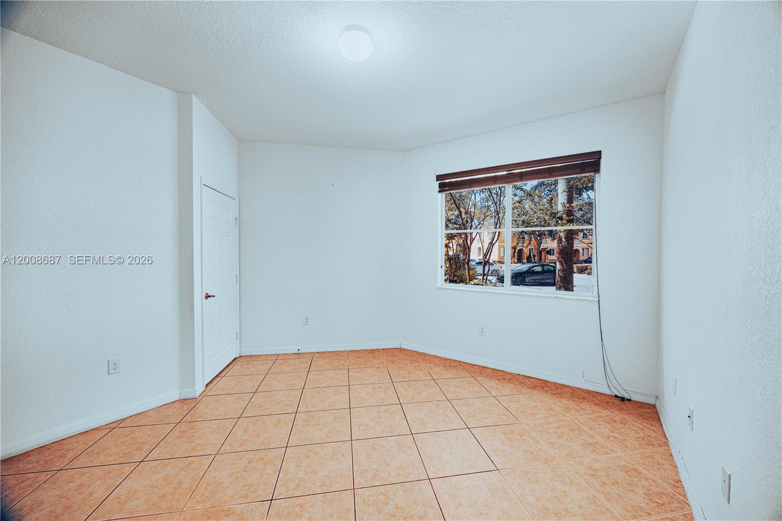 VILLAGE WALK - Residential