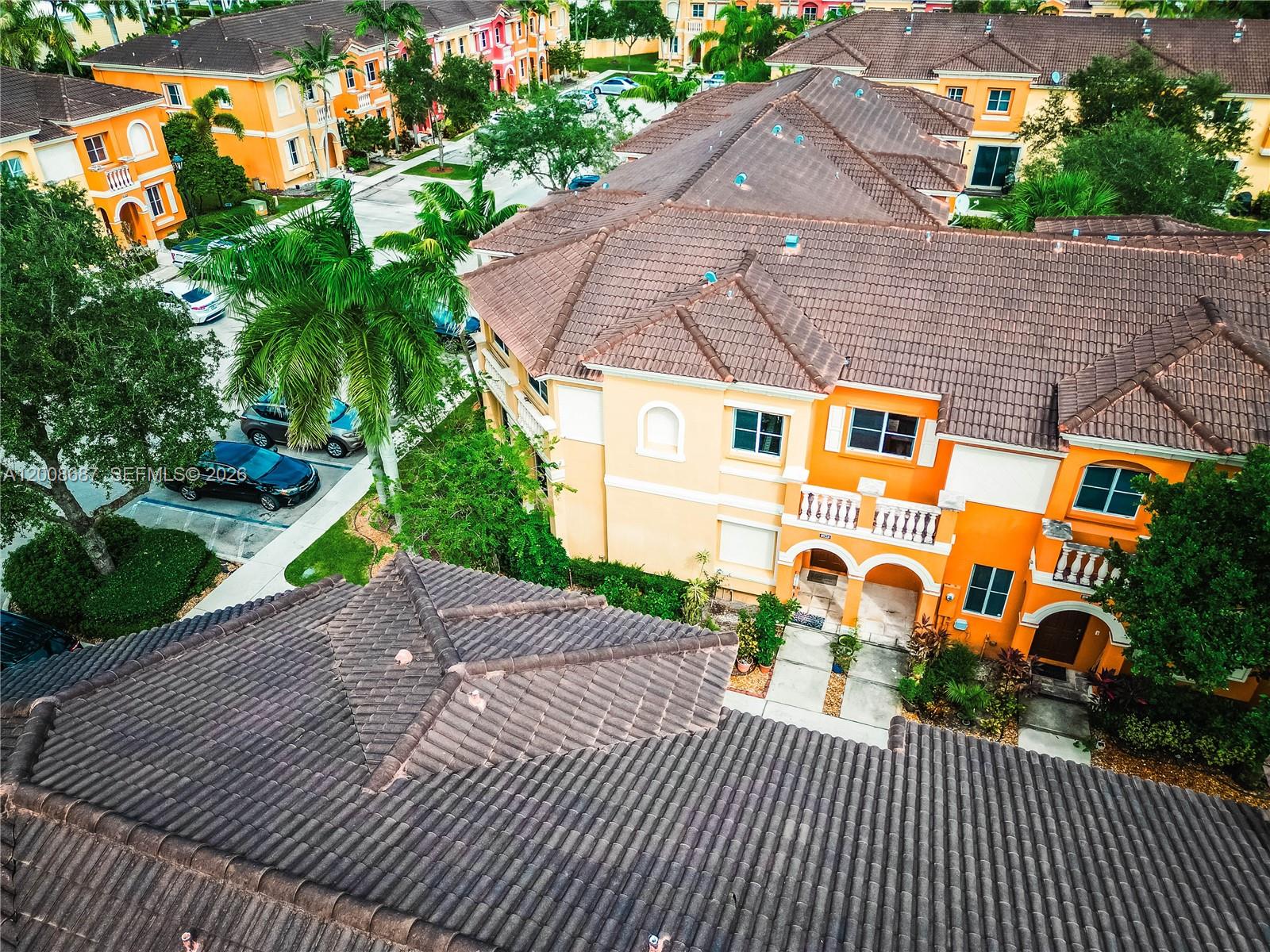 VILLAGE WALK - Residential