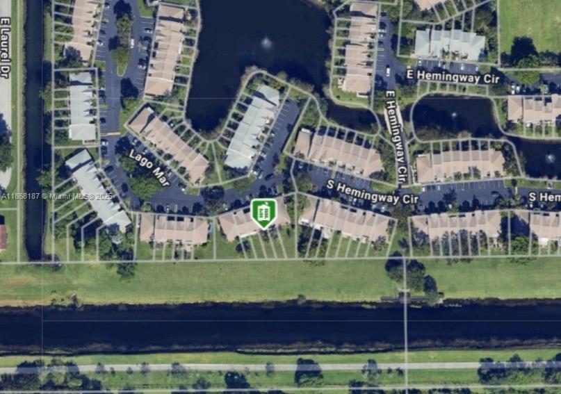 WOODLAKE SHORES - Residential