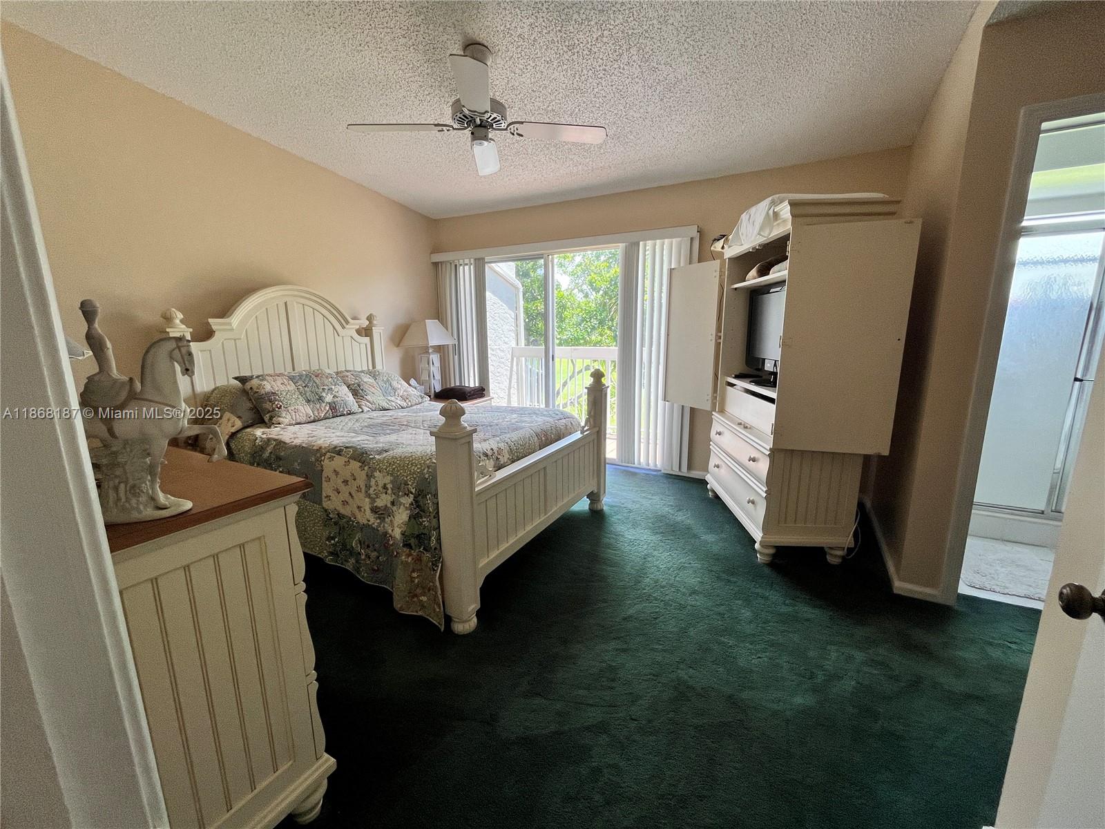 WOODLAKE SHORES - Residential