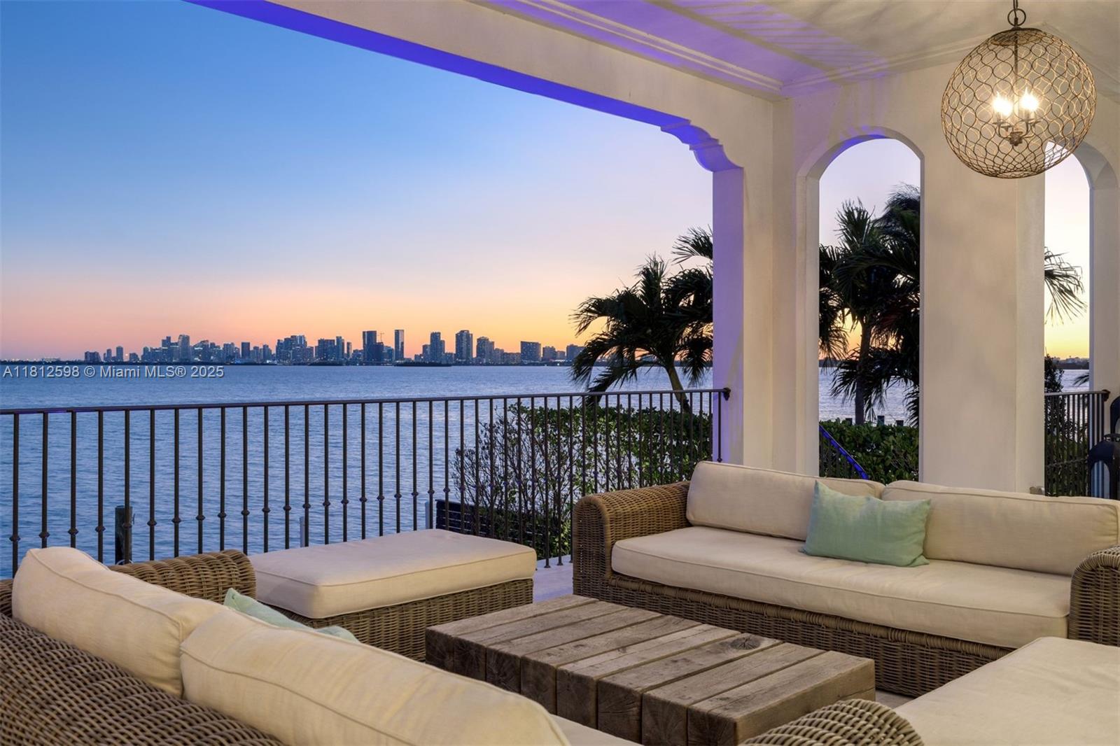 TREASURE ISLAND - Residential Lease