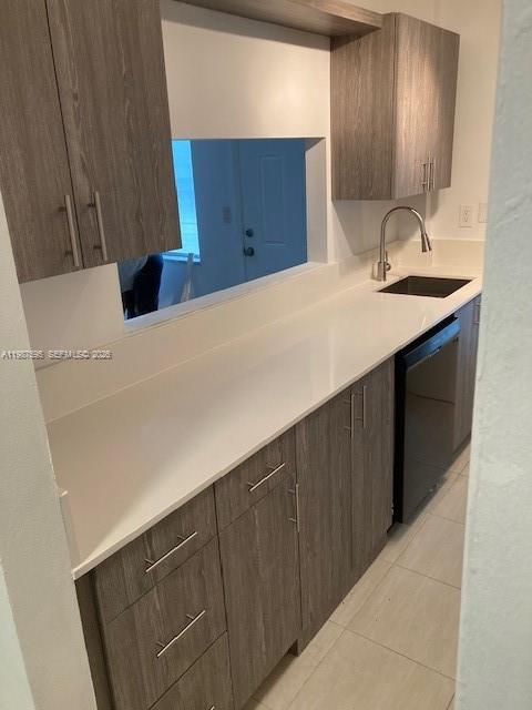 1498 Jefferson Ave 303